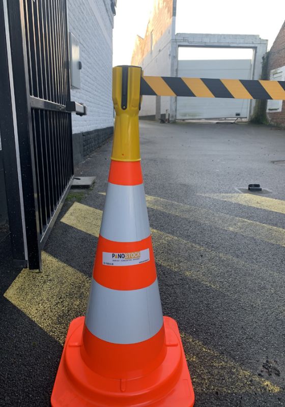 cone de chantier avec sangle panostock