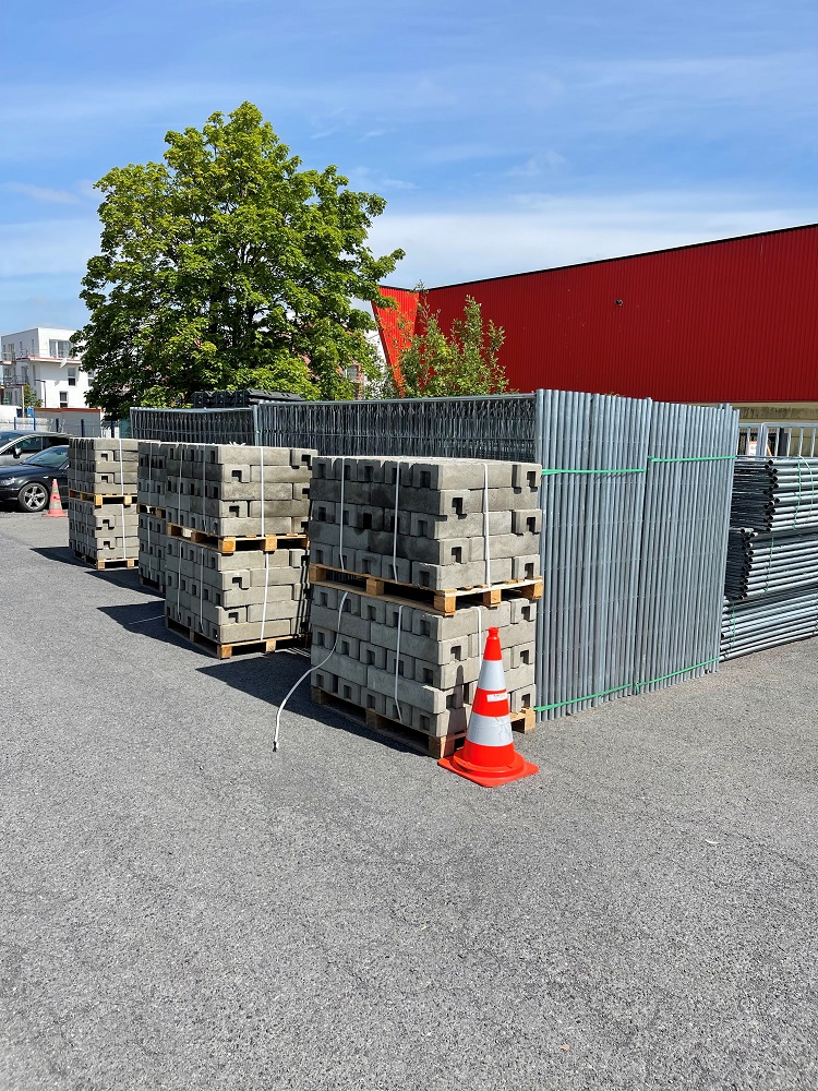 barrière grillagée de chantier en location à Lille